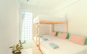 Easy Sunday Khaosan Hotel
