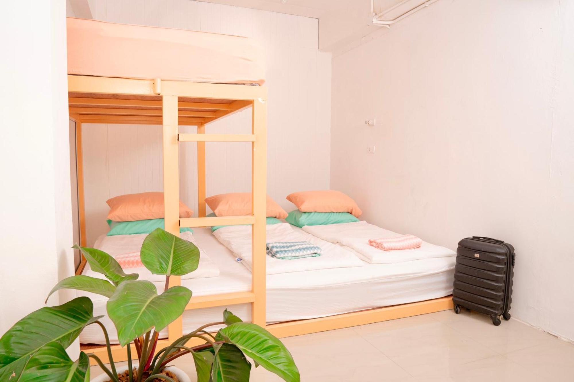 Easy Sunday Khaosan Bangkok Hotel ภายนอก รูปภาพ